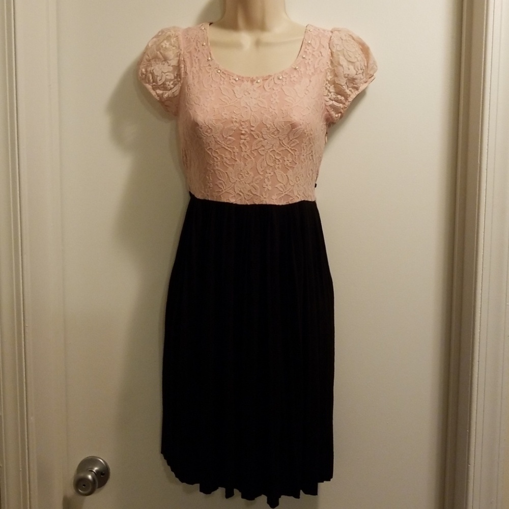 Speechless pink & black lace top dress